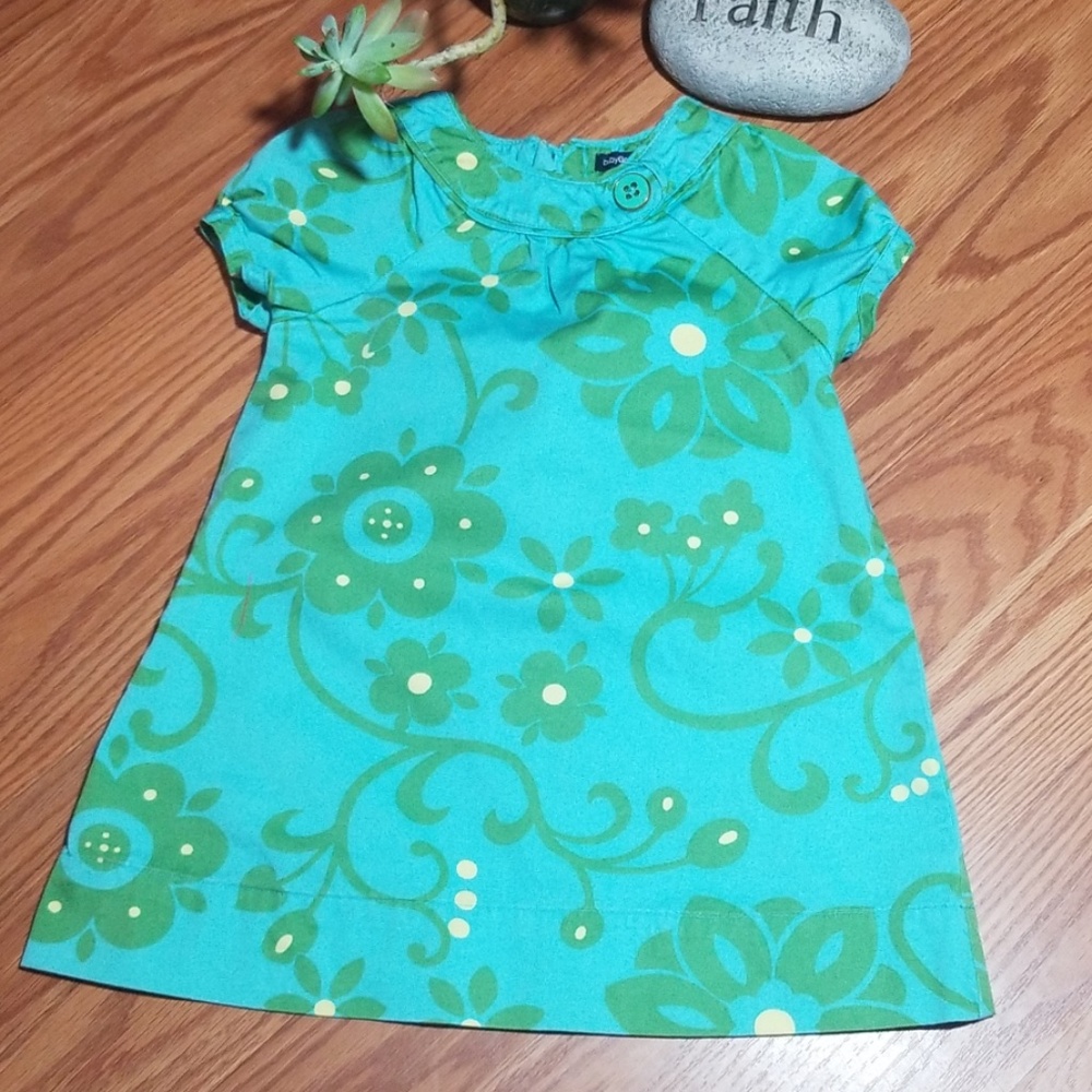Baby gap dress only size 2t‎